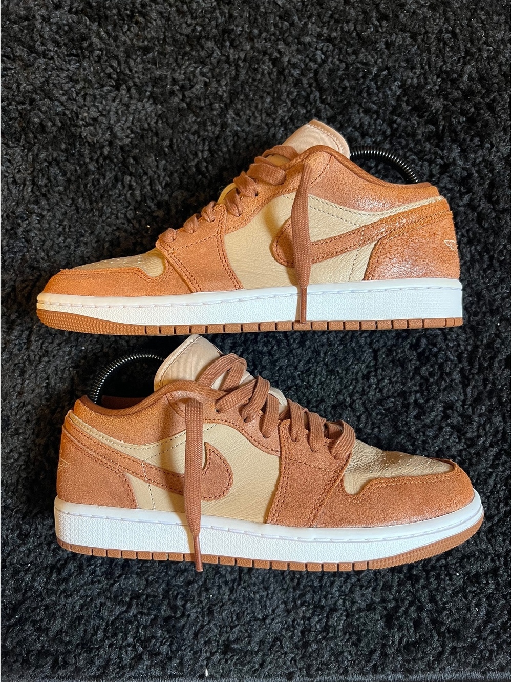 Wmns Air Jordan 1 Low SE 'Legend Coffee'